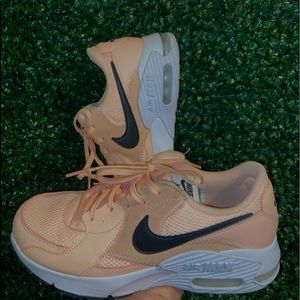 Nike Air Max Excee Sneakers